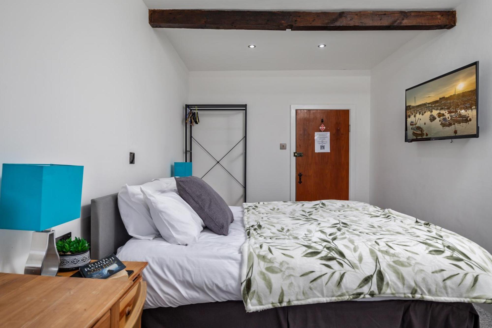Serenity Guest House Скарборо Экстерьер фото